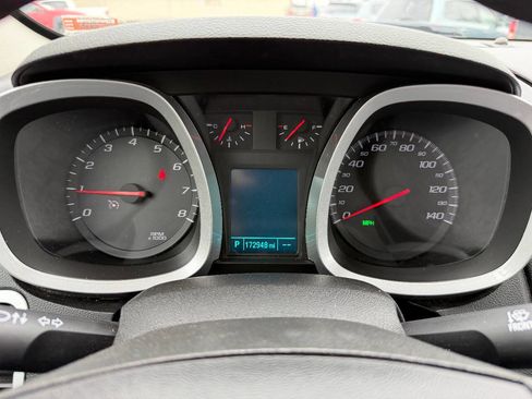 Used 2015 Chevrolet Equinox LS image 15