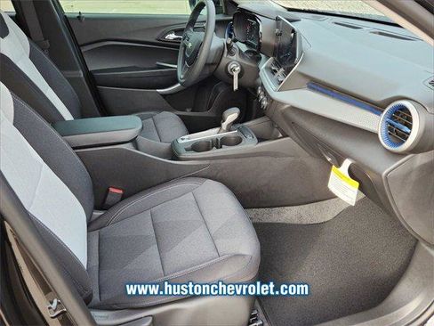 New 2026 Chevrolet Trax LS image 15