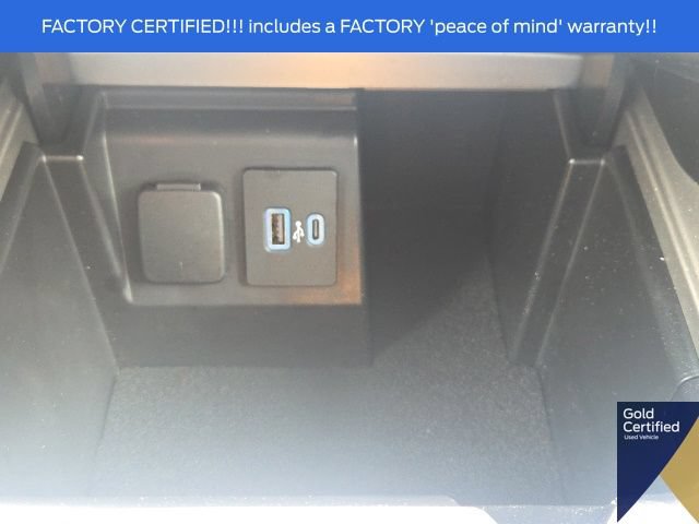 Used 2024 Ford Explorer XLT AWD/4WD image 37