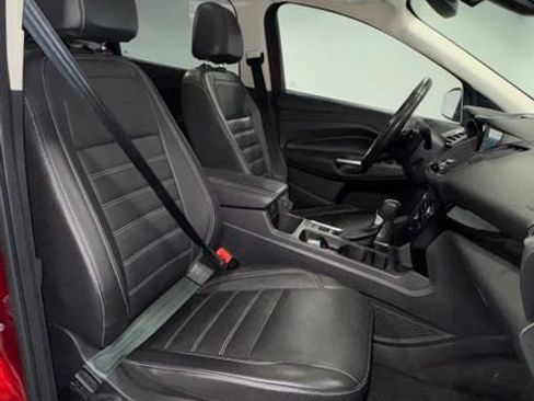 Used 2017 Ford Escape Titanium FWD image 14