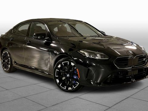 Used 2025 BMW M235i xDrive M235 xDrive w/ Premium Package image 2