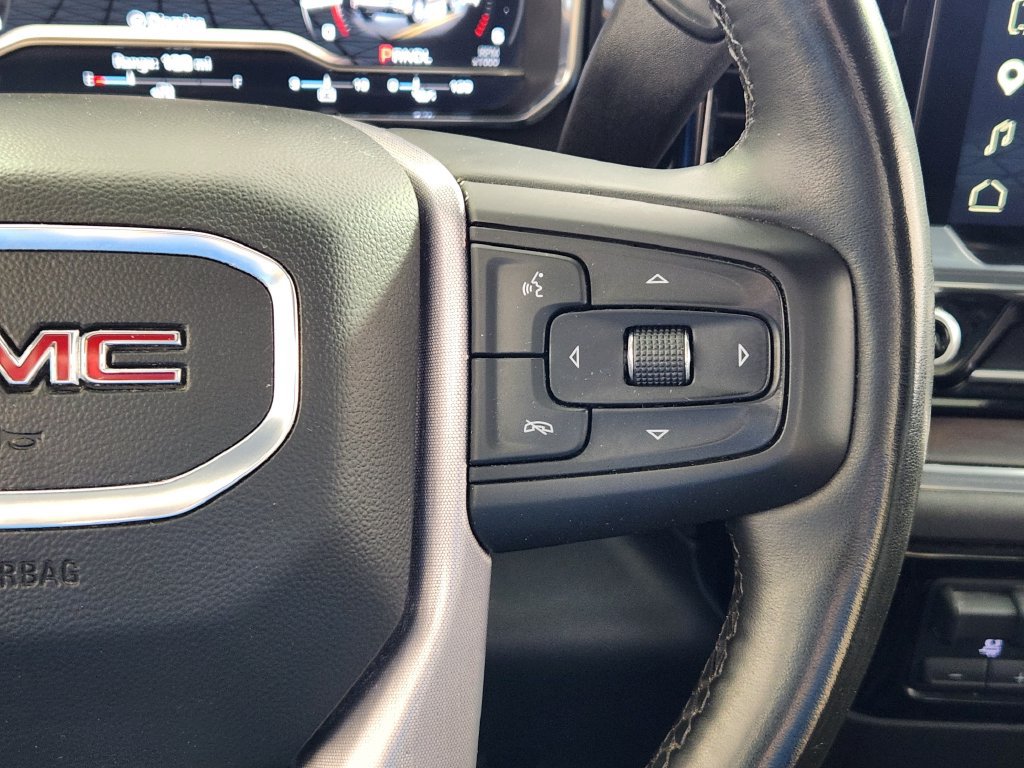 Used 2025 GMC Sierra 1500 SLT AWD/4WD image 19