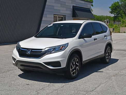 Used 2016 Honda CR-V SE image 2