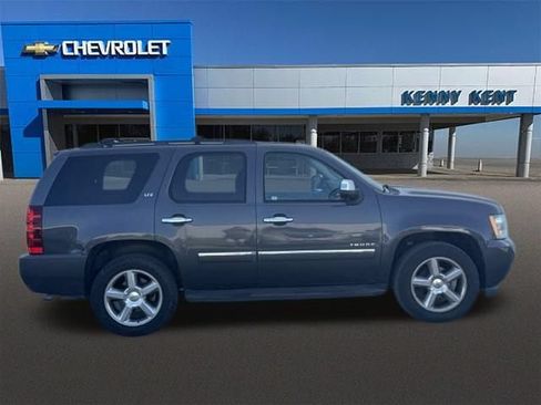 Used 2010 Chevrolet Tahoe LTZ AWD/4WD image 3