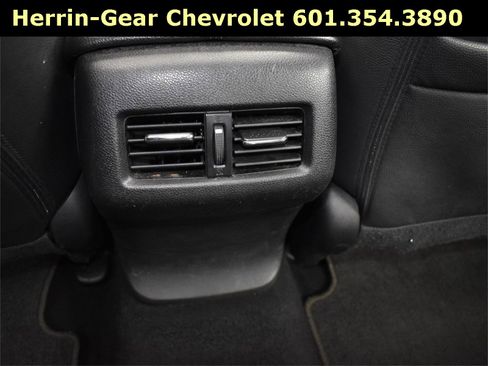 Used 2017 Honda Accord EX-L image 18