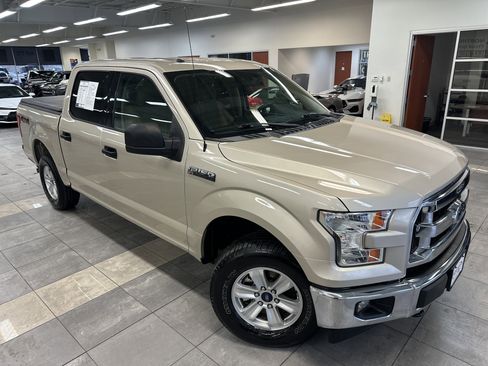 Used 2017 Ford F150 XLT image 10