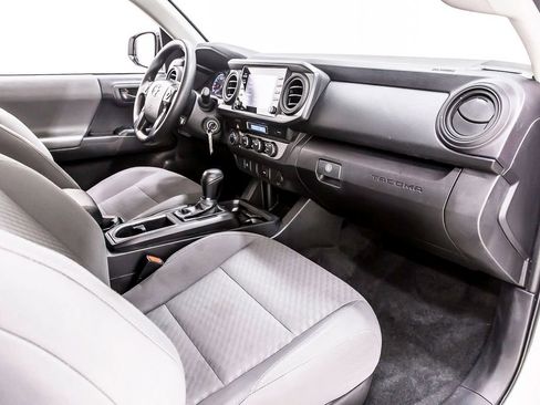 Used 2023 Toyota Tacoma SR AWD/4WD image 33