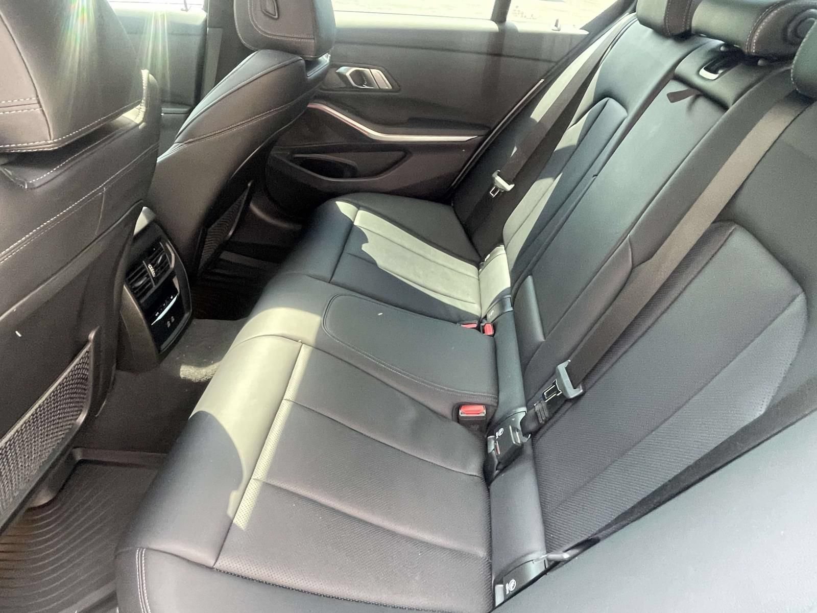 Used 2023 BMW 330i Sedan RWD image 10