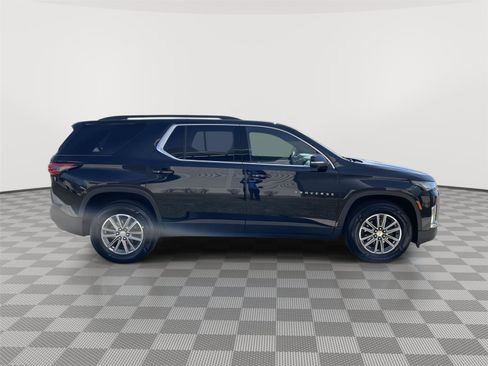 Used 2023 Chevrolet Traverse LT w/ LPO, Floor Liner Package AWD/4WD image 8