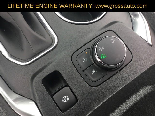Used 2024 Chevrolet Traverse LT w/ Rear Camera Mirror Package AWD/4WD image 22