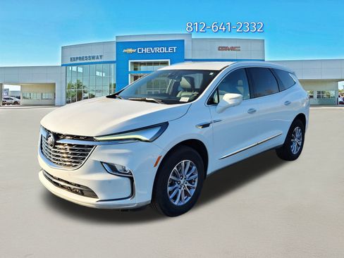 Used 2024 Buick Enclave Premium image 3