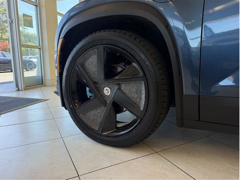 Used 2023 Fisker Ocean One AWD/4WD image 9