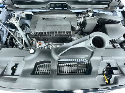 Certified 2024 Honda Pilot Elite image 11