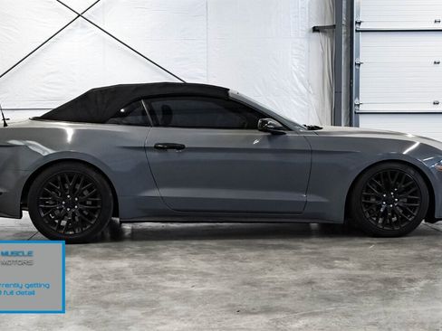 Used 2020 Ford Mustang GT Premium image 5