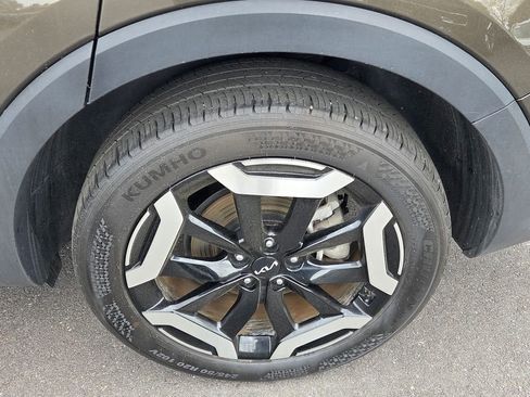 Used 2025 Kia Telluride S FWD image 10