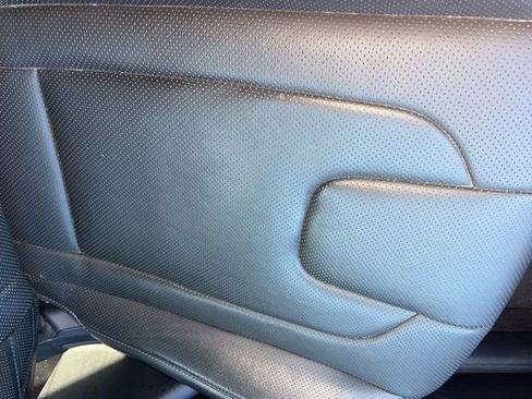 Used 2022 Hyundai Elantra Limited image 11