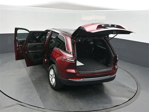 New 2025 Jeep Grand Cherokee Laredo X image 51