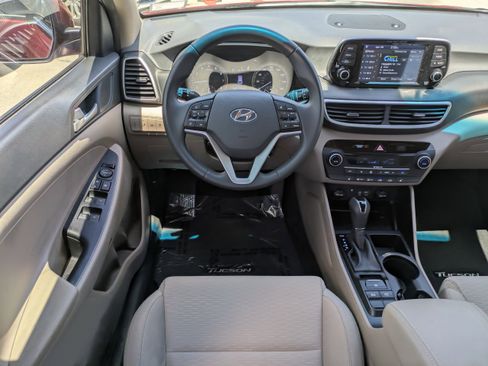 Used 2020 Hyundai Tucson Sport FWD image 15