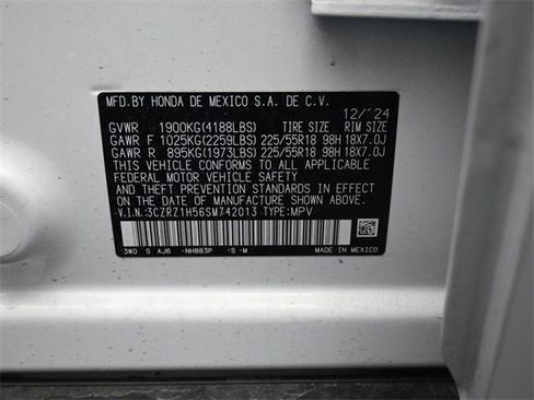 Certified 2025 Honda HR-V Sport image 19