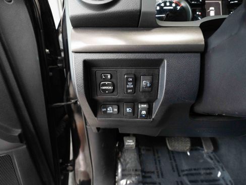 Used 2018 Toyota Tundra SR5 w/ TRD Off Road Package AWD/4WD image 11