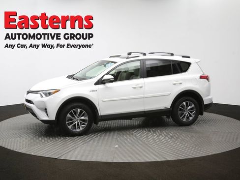 Used 2018 Toyota RAV4 XLE w/ Convenience Package image 61