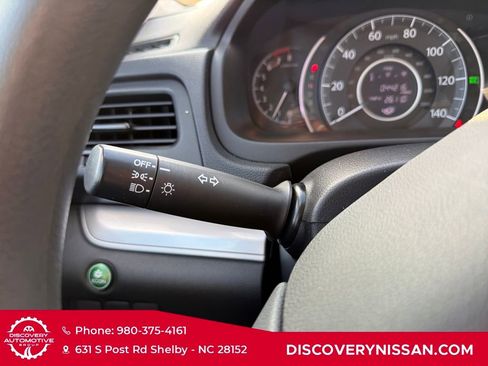 Used 2015 Honda CR-V LX image 24