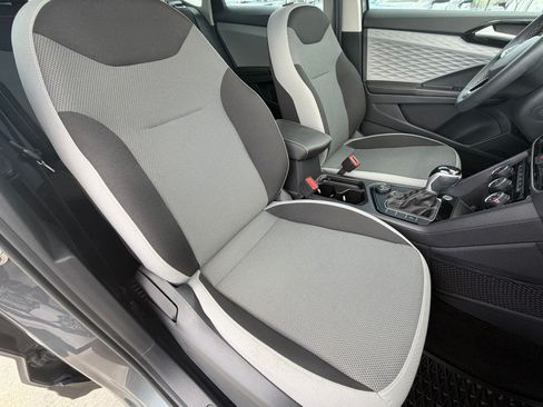 Certified 2024 Volkswagen Taos S AWD/4WD image 21