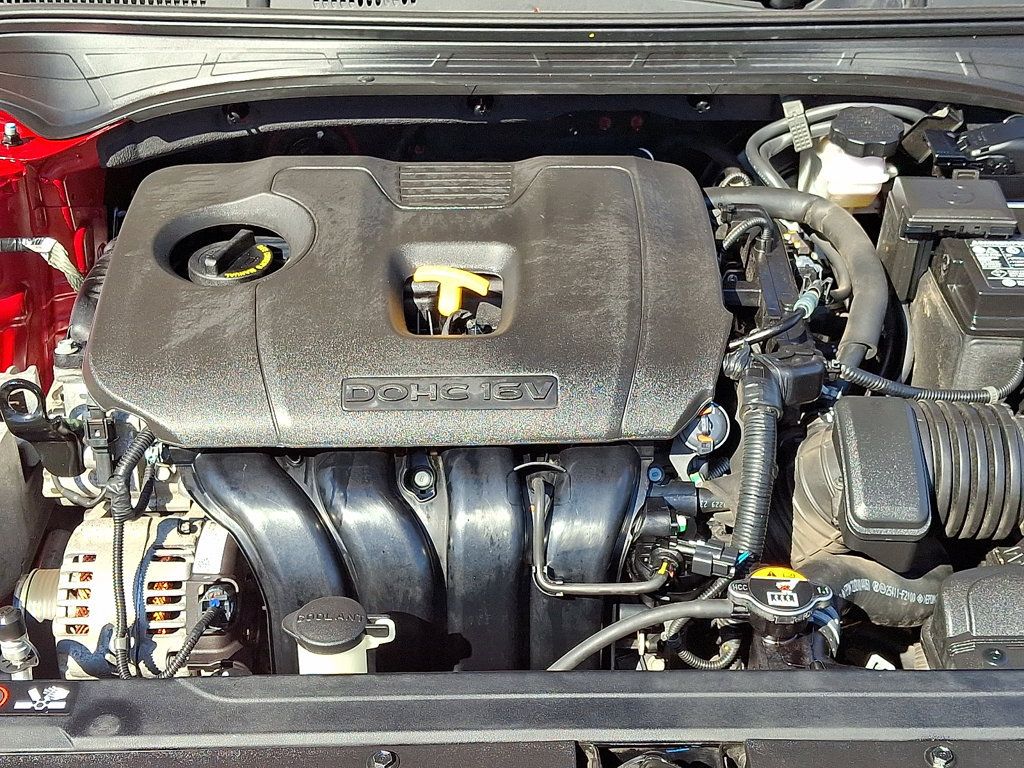 Used 2022 Kia Forte LXS FWD image 27