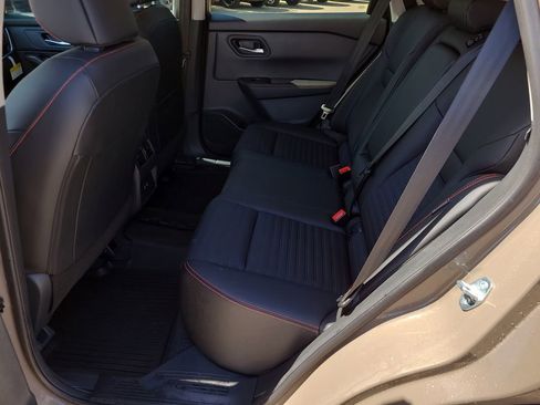 Certified 2026 Nissan Rogue SV w/ Rock Creek Premium Package image 9