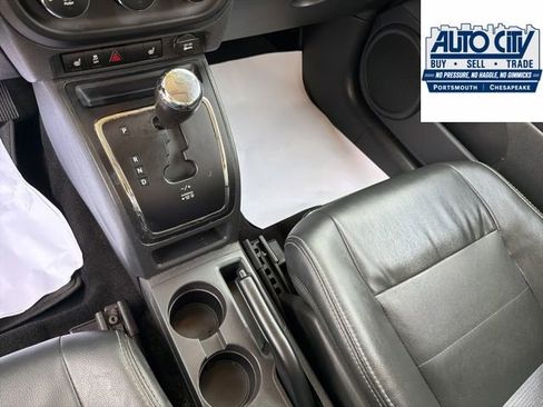 Used 2016 Jeep Patriot High Altitude AWD/4WD image 22