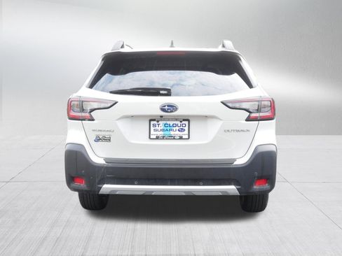 Certified 2024 Subaru Outback Limited AWD/4WD image 6