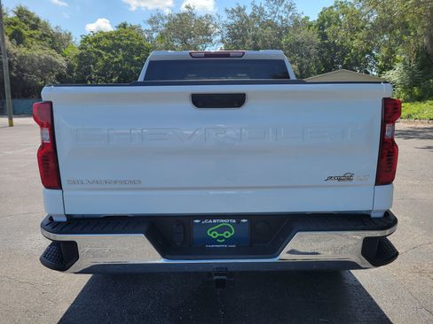 Certified 2025 Chevrolet Silverado 1500 LT RWD image 6