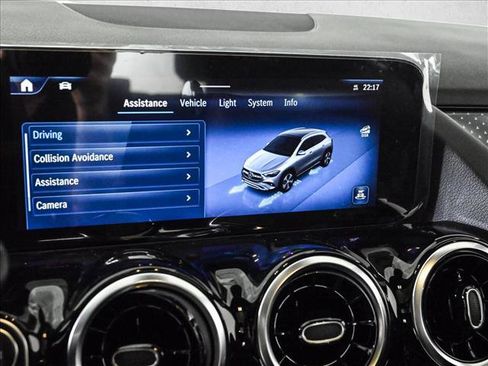 New 2026 Mercedes-Benz GLA 250 4MATIC image 16