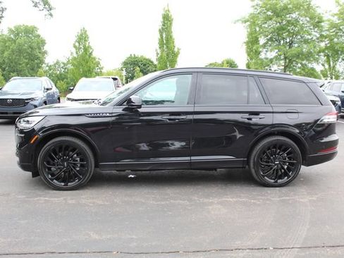 Certified 2023 Lincoln Aviator Reserve w/ Equipment Group 201A AWD/4WD image 8