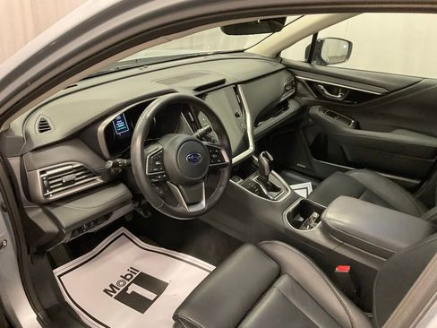 Used 2022 Subaru Outback Limited image 4