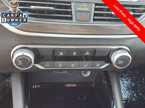 Used 2024 Nissan Altima 2.5 SV FWD image 20