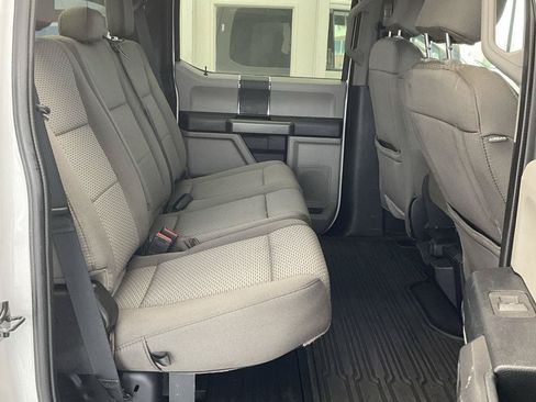 Used 2021 Ford F550 2WD Crew Cab Super Duty w/ XLT Value Package image 12