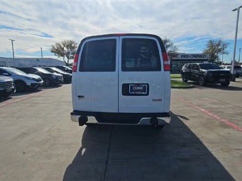 Used 2024 GMC Savana 2500 w/ Driver Convenience Package image 7