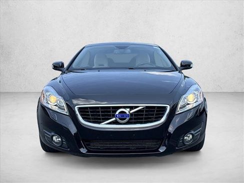 Used 2012 Volvo C70 T5 FWD image 2
