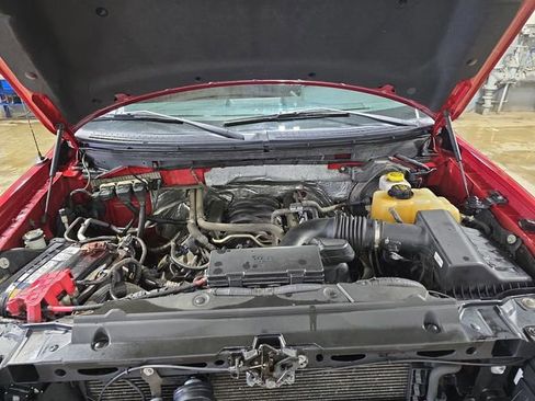 Used 2014 Ford F150 XLT w/ Equipment Group 302A Luxury image 29