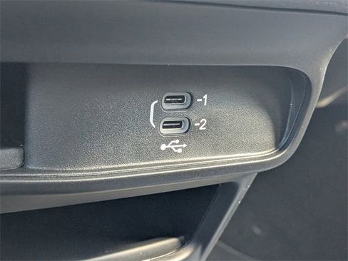 New 2026 Chrysler Pacifica Select image 21