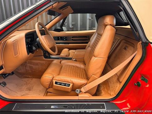 Used 1990 Buick Reatta Convertible image 3