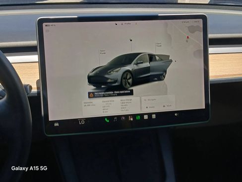 Used 2022 Tesla Model 3 Long Range AWD/4WD image 23