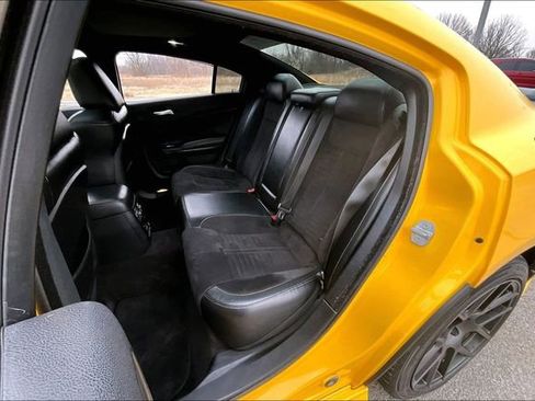 Used 2017 Dodge Charger R/T image 22