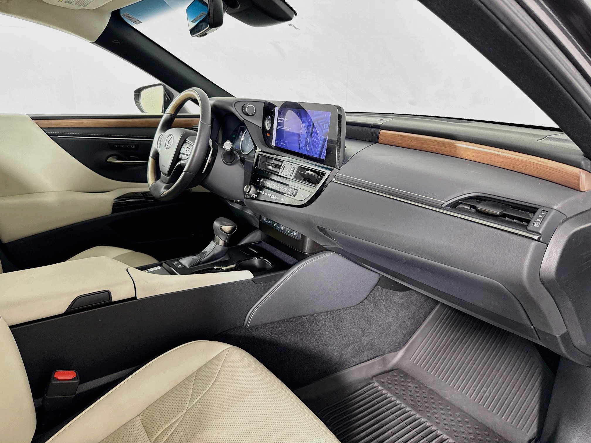 Used 2023 Lexus ES 300h Ultra Luxury FWD image 27