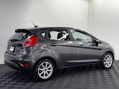 Used 2019 Ford Fiesta SE w/ Equipment Group 201A FWD image 2