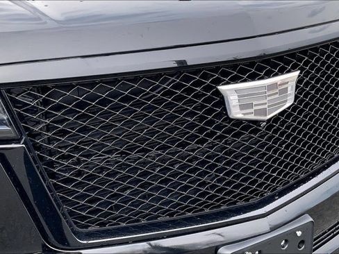 Used 2023 Cadillac Escalade Sport Platinum w/ LPO, ONYX Package image 31