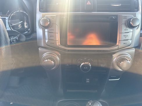 Used 2018 Toyota 4Runner SR5 image 14