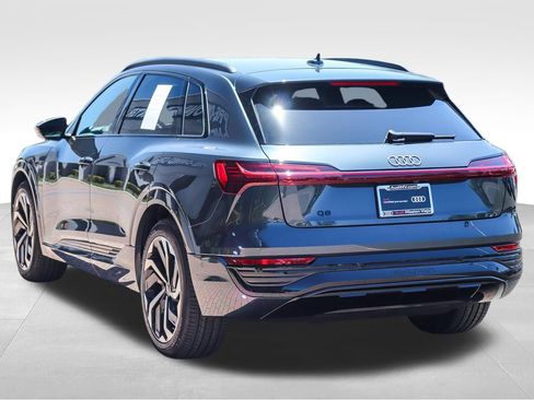 Certified 2024 Audi Q8 e-tron Premium Plus w/ Premium Plus Package AWD/4WD image 5