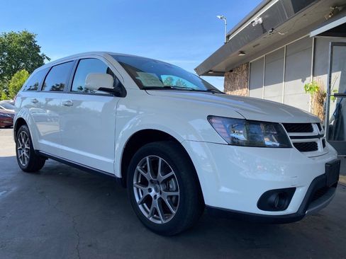 Used 2019 Dodge Journey GT AWD/4WD image 9